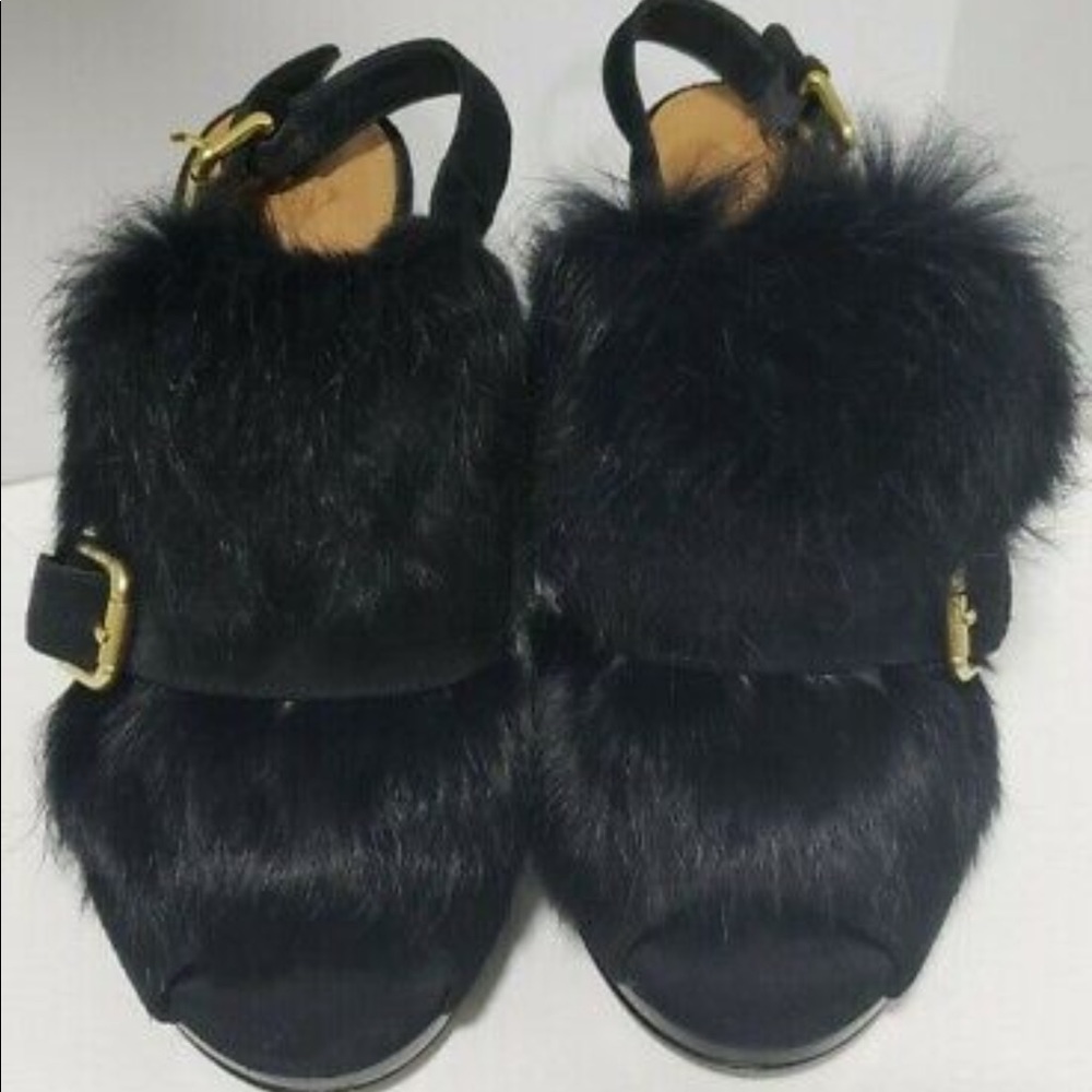 Designer Heels - Picture 4 of 4